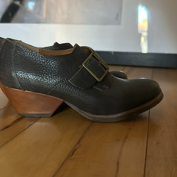 KORKS ‘LITTLE’ Booties - Picture 3 of 7